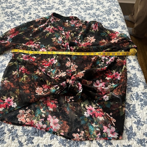 KUT From The Cloth Blouse Sheer Dark Floral Fairy Top Whimsigoth Black Sz 2X - Picture 10 of 12